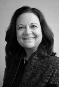 Deb Henretta